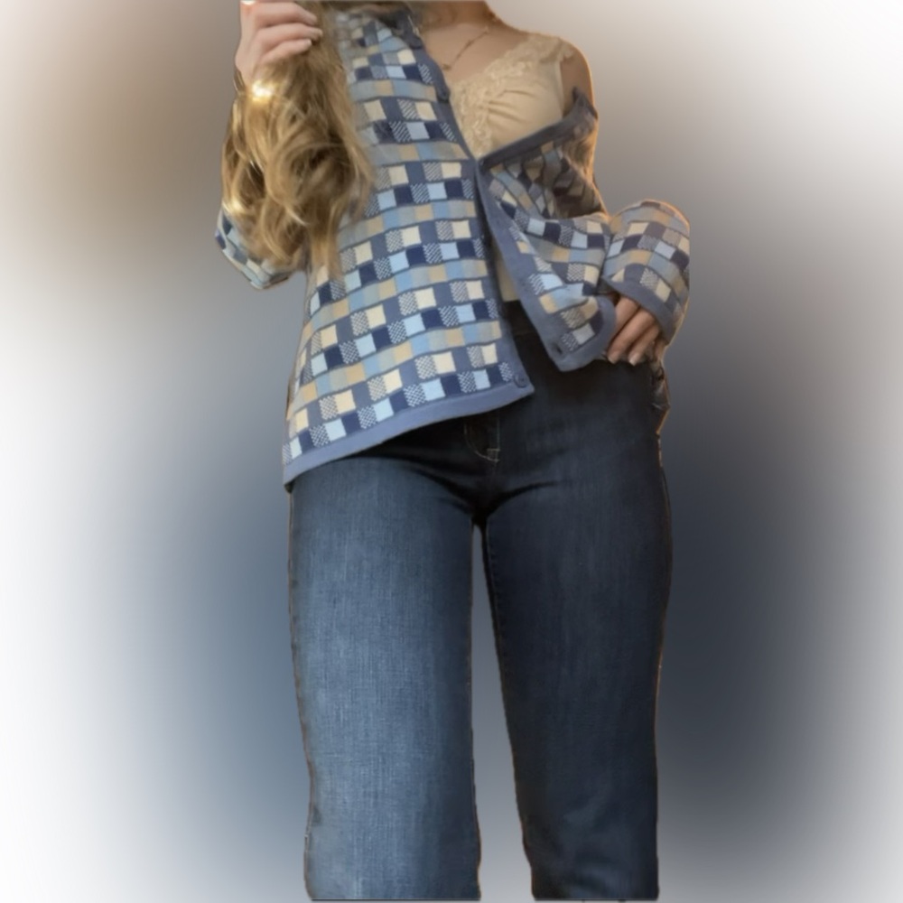 Vintage multi-hued blue and beige checkered, button-up cardigan. XL.